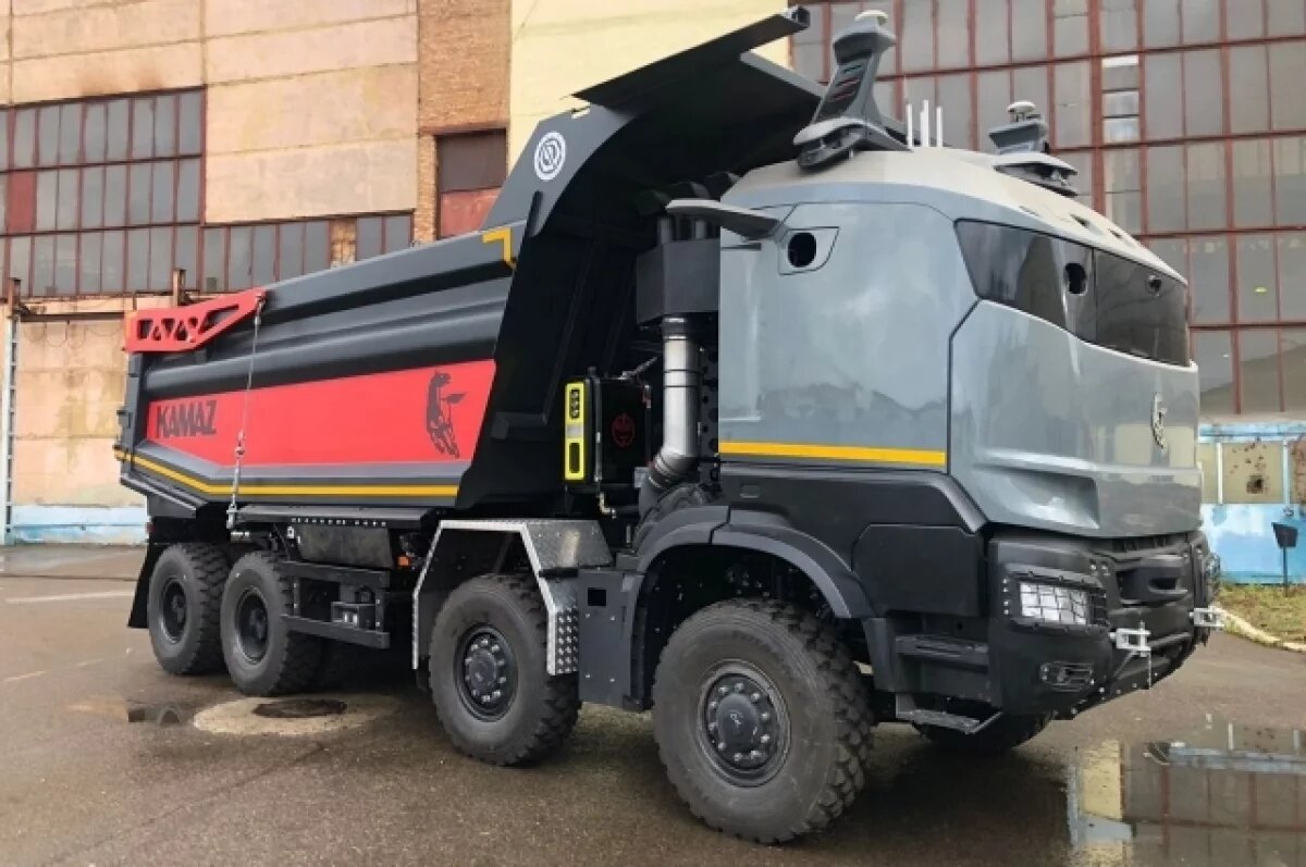    Стало известно, когда по М-12 до Казани помчатся беспилотные грузовики