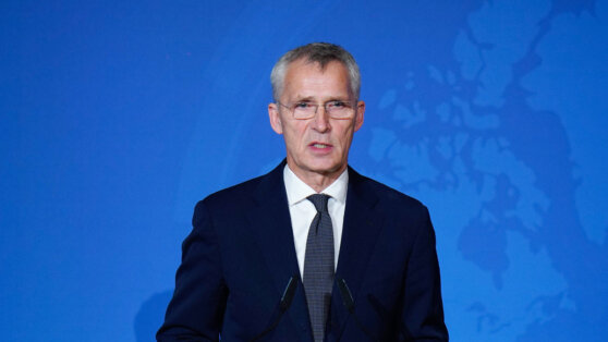    Генсек НАТО призвал разрешить ВСУ использовать западное оружие для ударов по РФ Сергей Бунеев