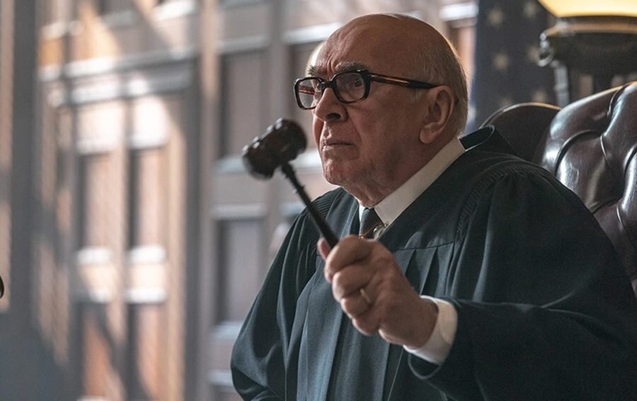    Фото: кадр из фильма «Суд над чикагской семеркой», Amblin Partners