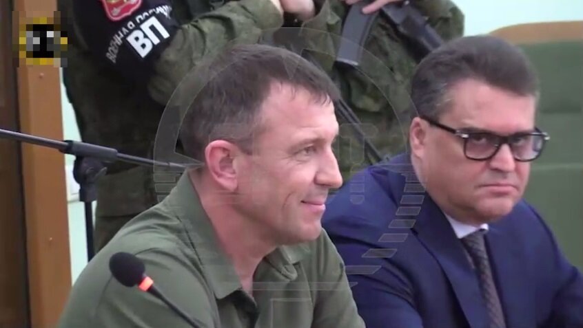 Скрин из зала суда