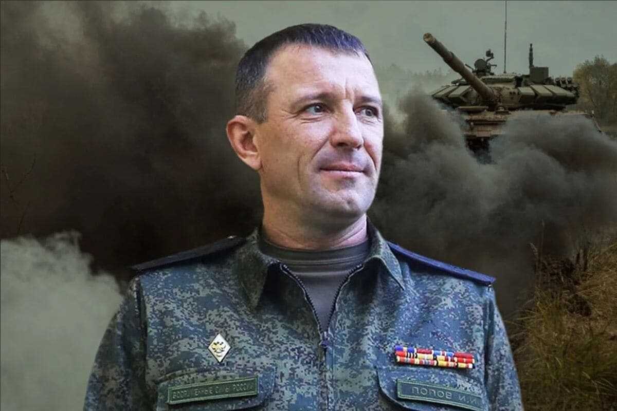  В деле арестованного по подозрению в получении взятки в особо крупном размере экс-командующего 58-й армией Ивана Попова произошел неожиданный поворот.-5