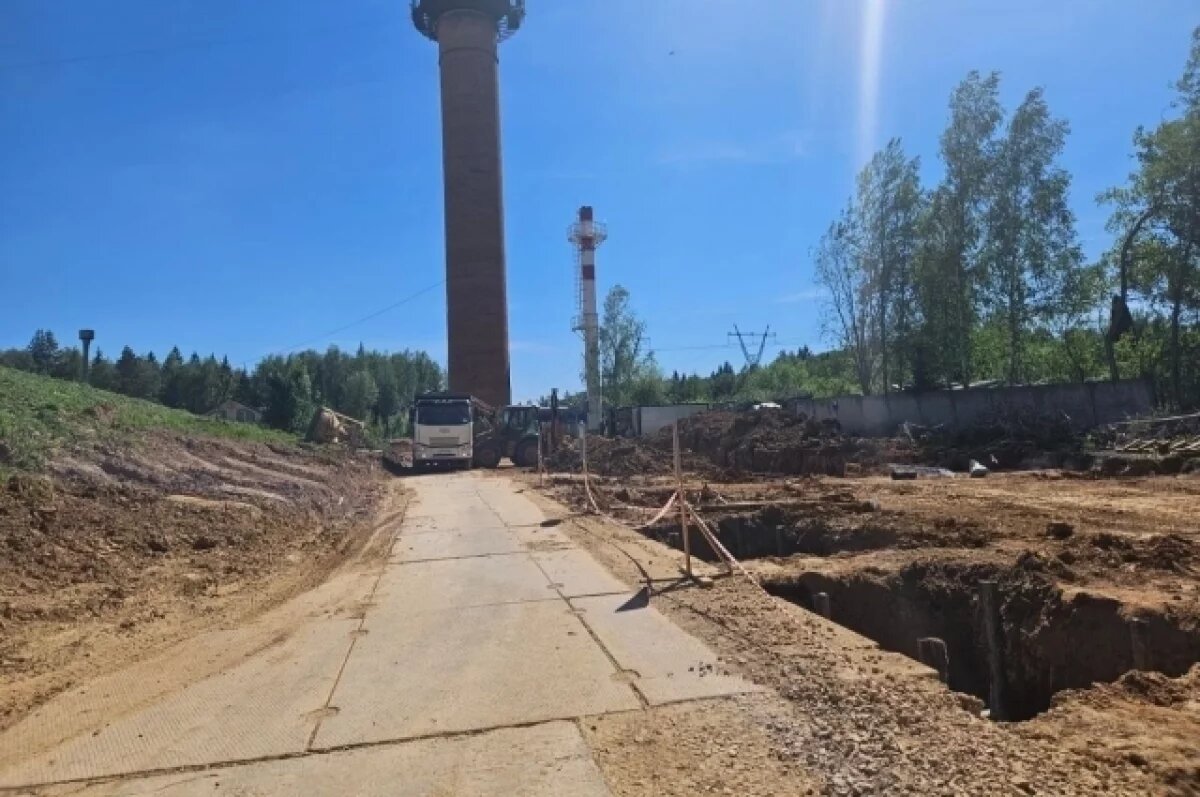    Министр ЖКХ Калужской области проверил ход строительства очистной станции