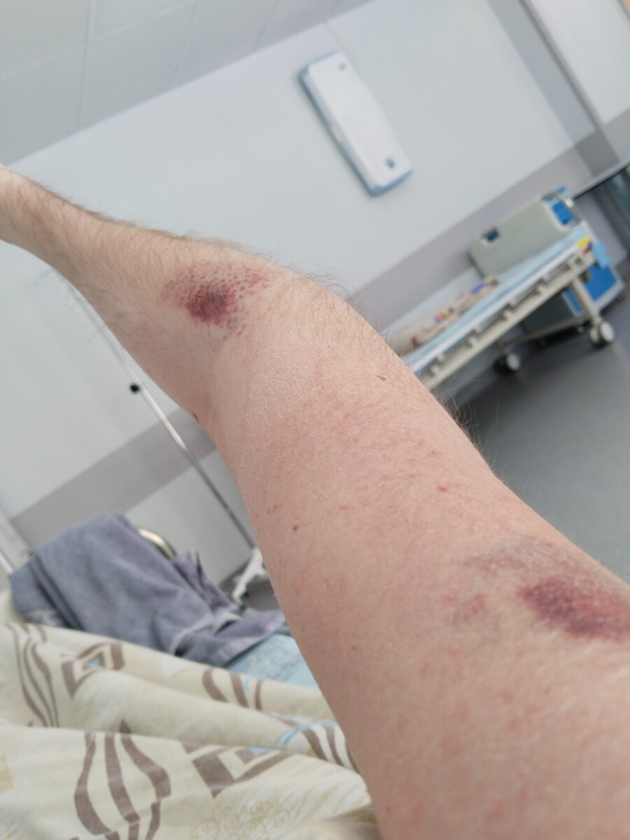 Это просто космос, интересно, что на планете сзади?!))