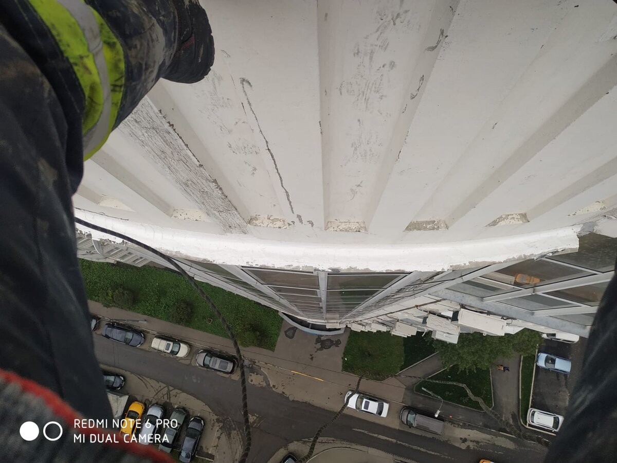 Отлив балкона после герметезации