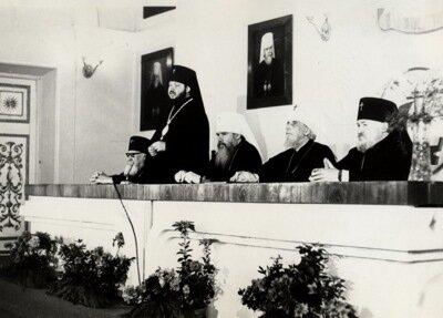  Архиепископ Кирилл (Гундяев), ректор Ленинградской духовной академии