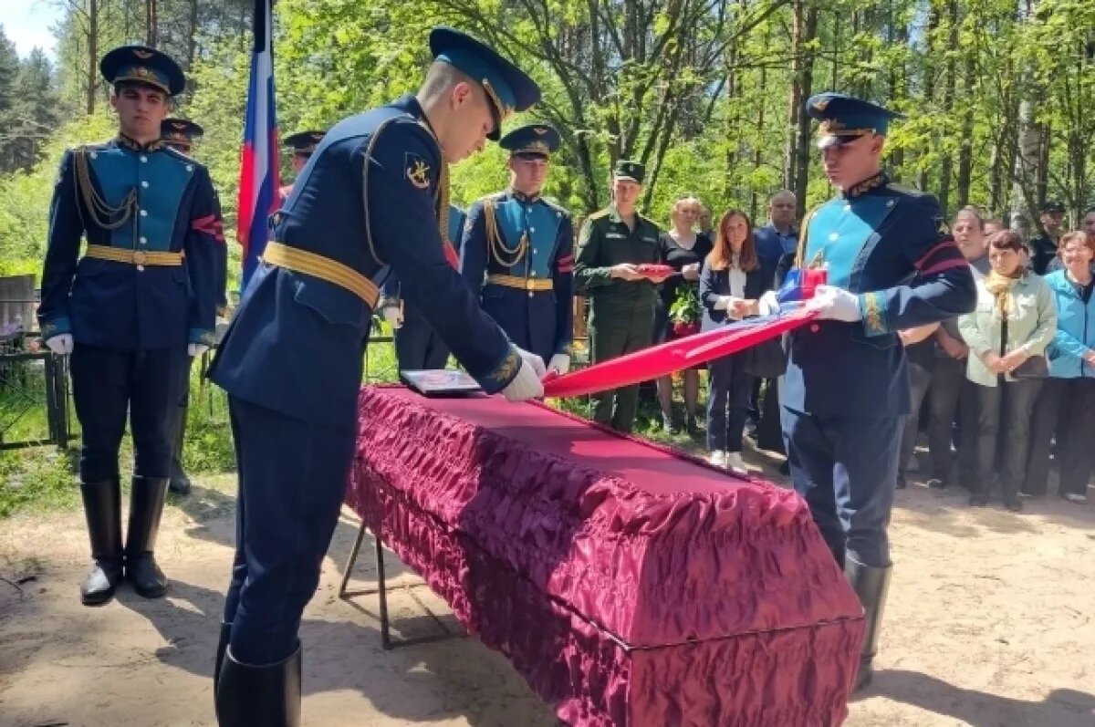    В Кимрах простились с погибшими в СВО Олегом Фуфаевым и Андреем Смирновым