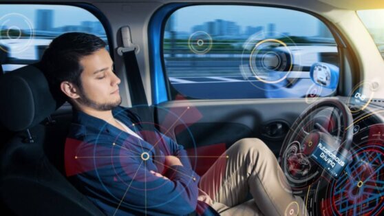    В Минцифры назвали срок начала широкого применения беспилотных автомобилей в РФ Анастасия Романова