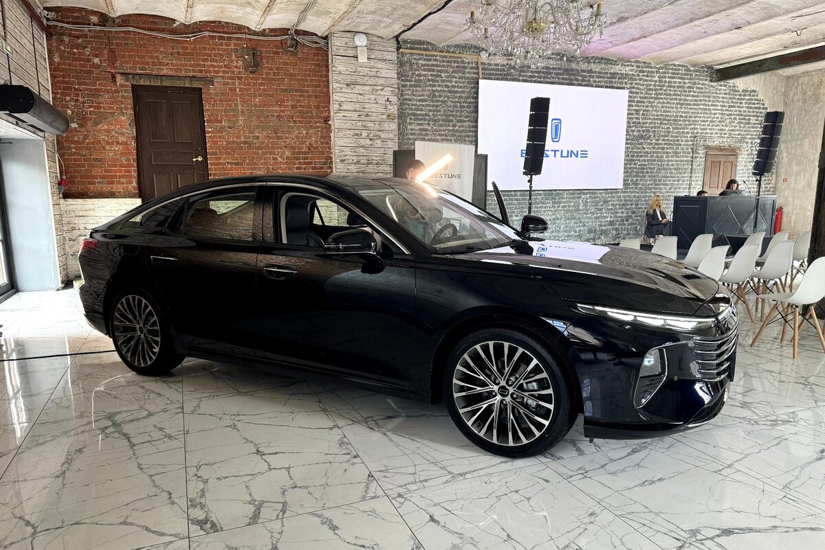 FAW Bestune B70. Источник иллюстрации - Яндекс.Картинки