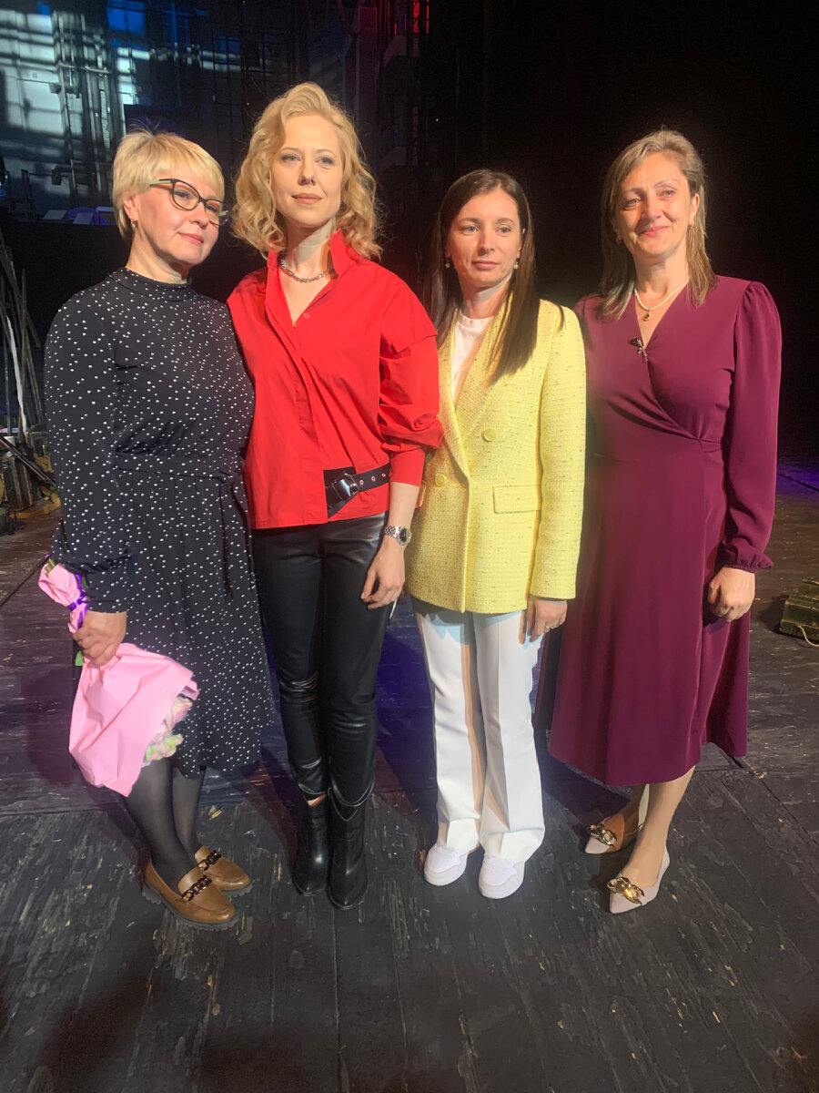 Слева направо: Татьяна Соболева, Юта, Наталья Махонина и Диана Киселева