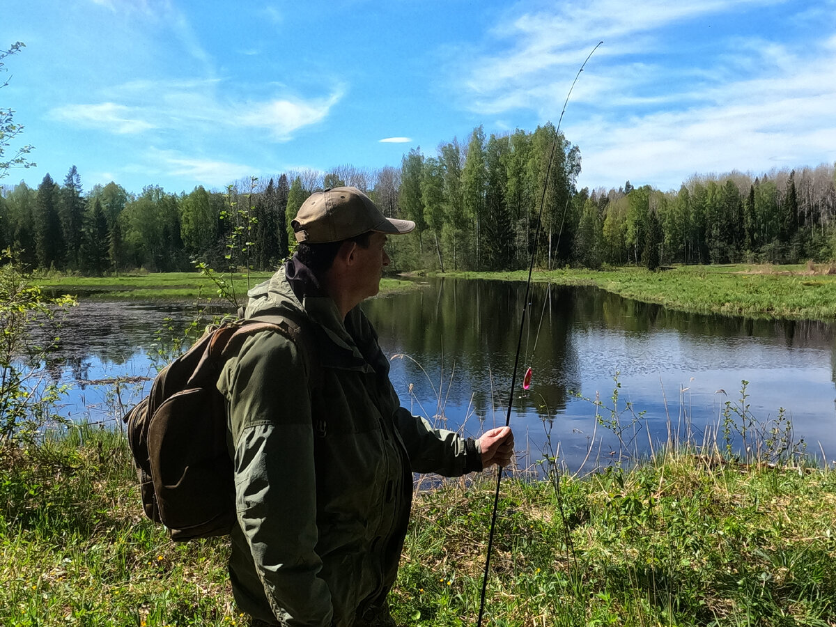 До этого сказочного места почти 12 км пешкодралом по лесу.))))