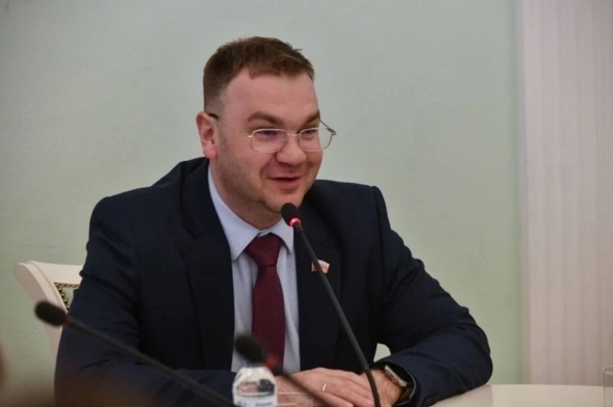    Глава Перми просит горожан быть внимательными и осторожными.