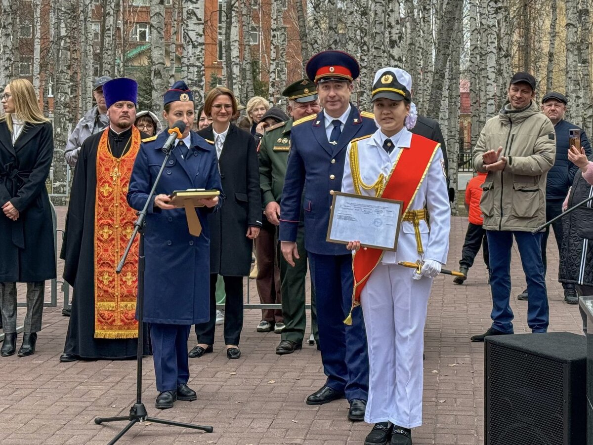    Воспитанники кадетской школы-интерната имени Героя Советского Союза Ивана Безноскова приняли присягу