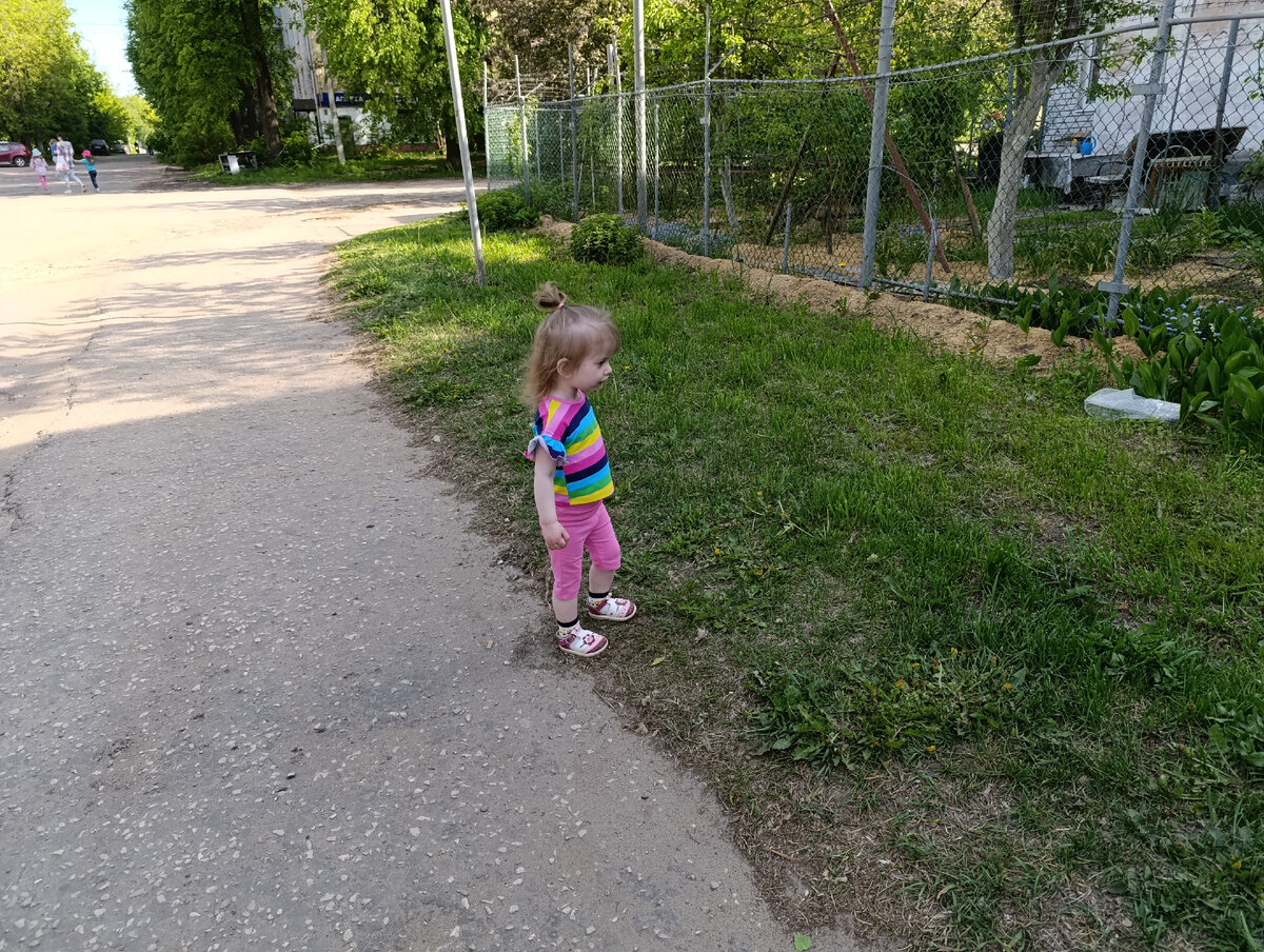 Мини пляж, мини озеро и всё это прямо во дворе дома 😊 | Женёчек. Про своих  десятерых детей и про себя. | Дзен