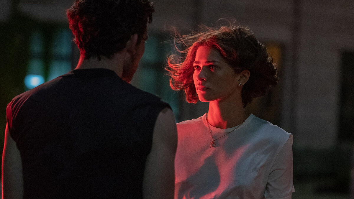 Спортивная мелодрама, в которой участники любовного треугольника будут яростно состязаться на теннисном корте. «Претенденты» стал одним из самых обсуждаемым фильмов, потому будет отлично, если и вы выскажетесь о нём в комментариях