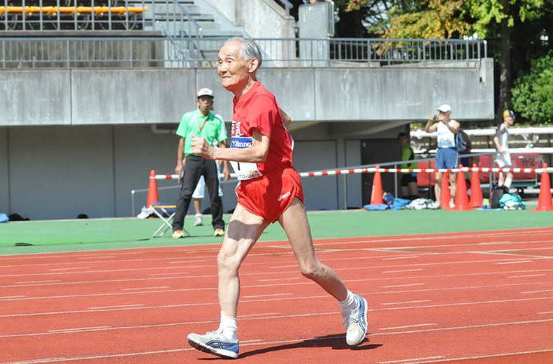Согласно данным исследования, проведенного в 2021 году, наибольшее количество людей старше 100 лет проживает в Японии.