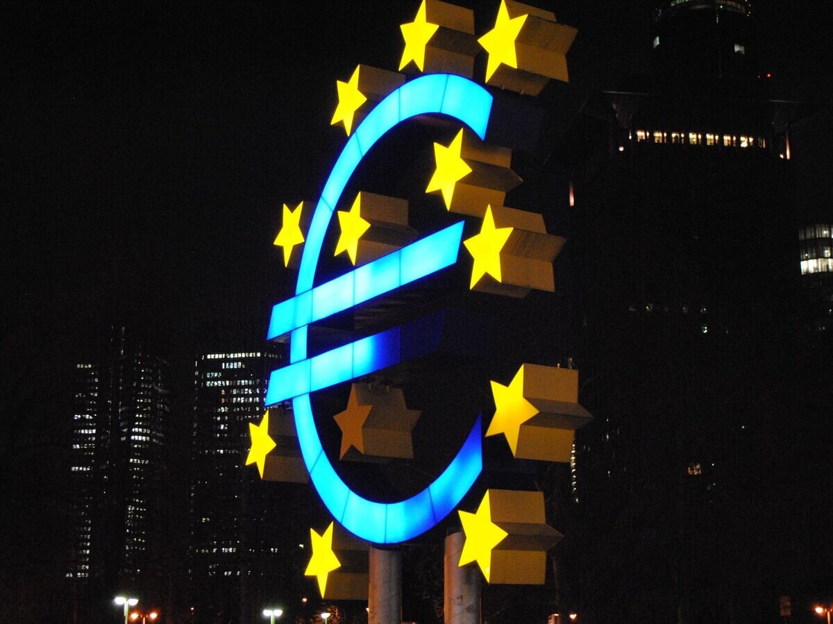    Лого Европейского Центрального Банка, Франкфурт, Германия© Unsplash/Tabrez Syed