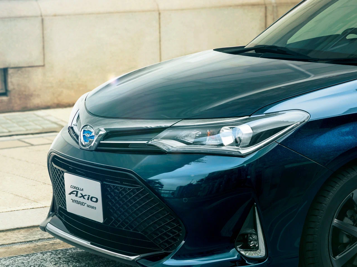 Не хочется Весту и Китай? Тогда Toyota Corolla Axio по цене Гранты, с  полным приводом, расходом в 3 литра и на обкатке | Зато не в кредит | Дзен