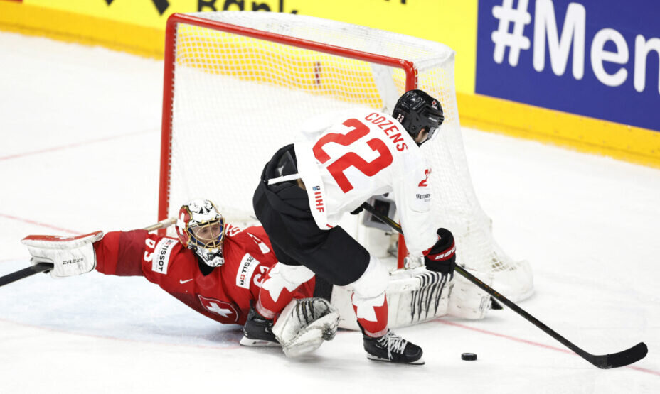    Канада не смогла собраться в нужный момент. Фото: REUTRES