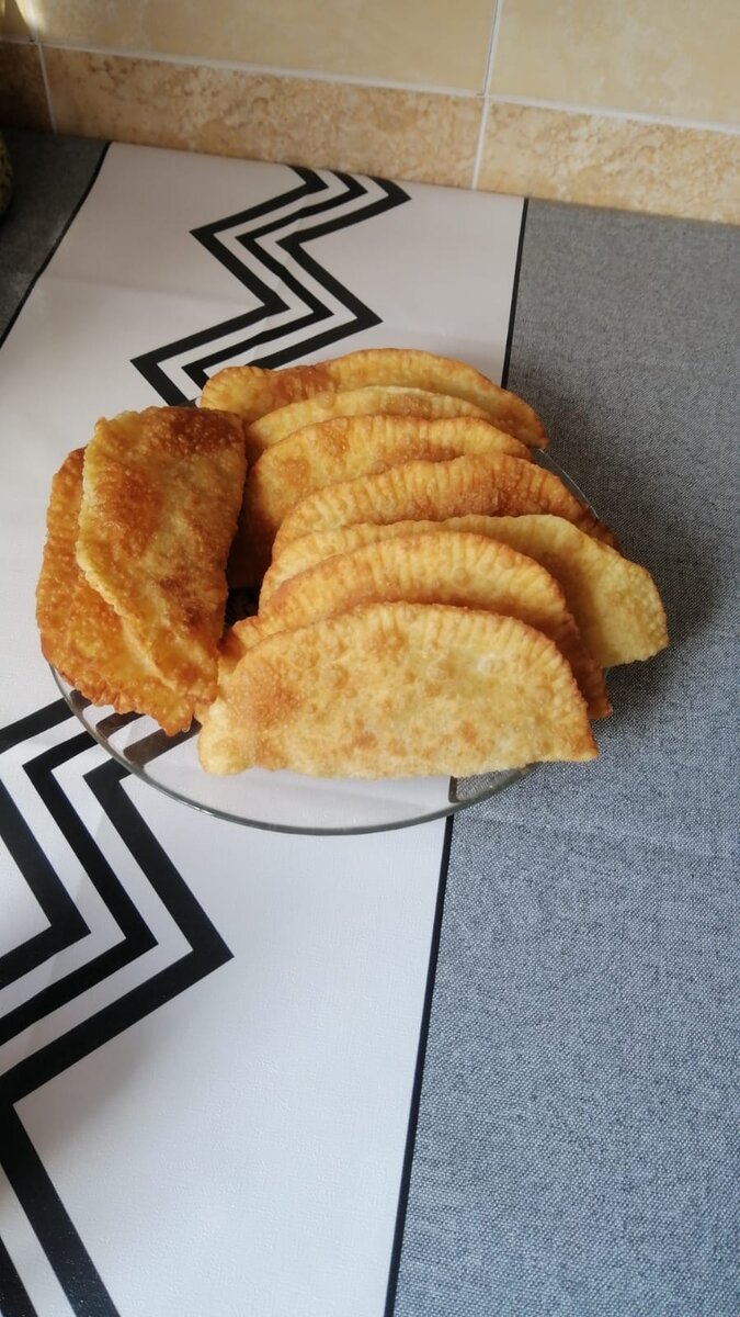 Чебуреки 