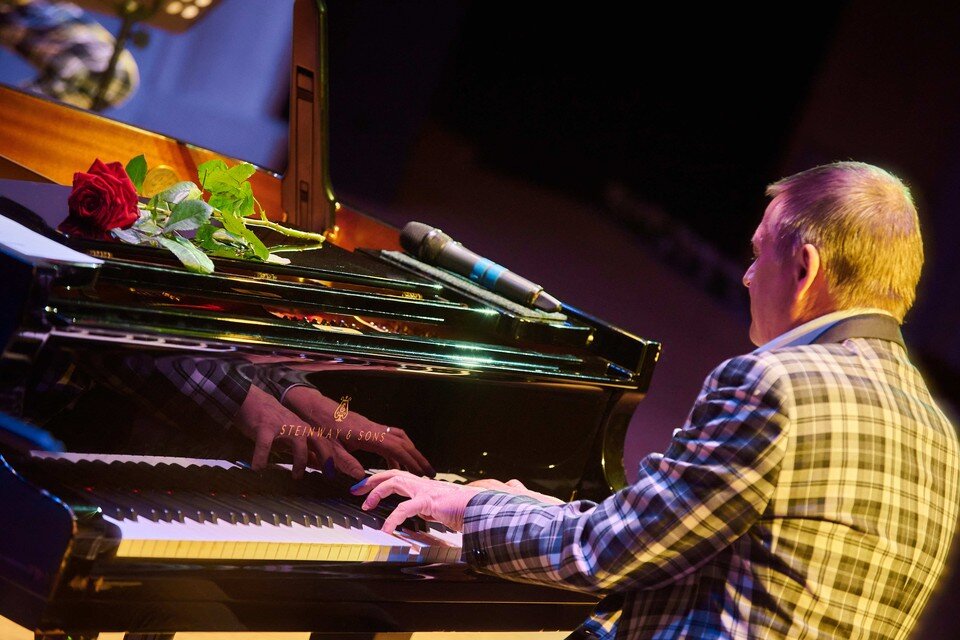    Feelin’s проведут «стопроцентный» творческий вечер, посвященный 40-летию группы и 60-летию Геннадия Филина