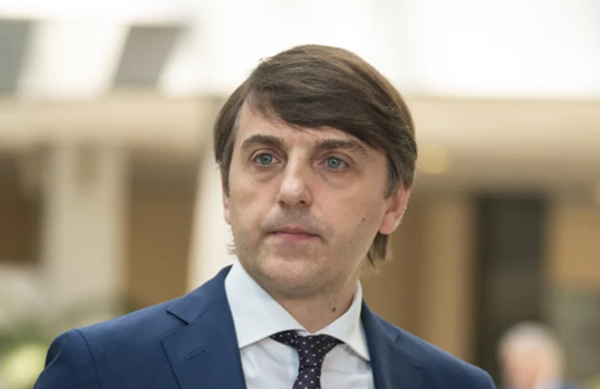 Сергей Сергеевич Кравцов-Министр просвещения Российской Федерации