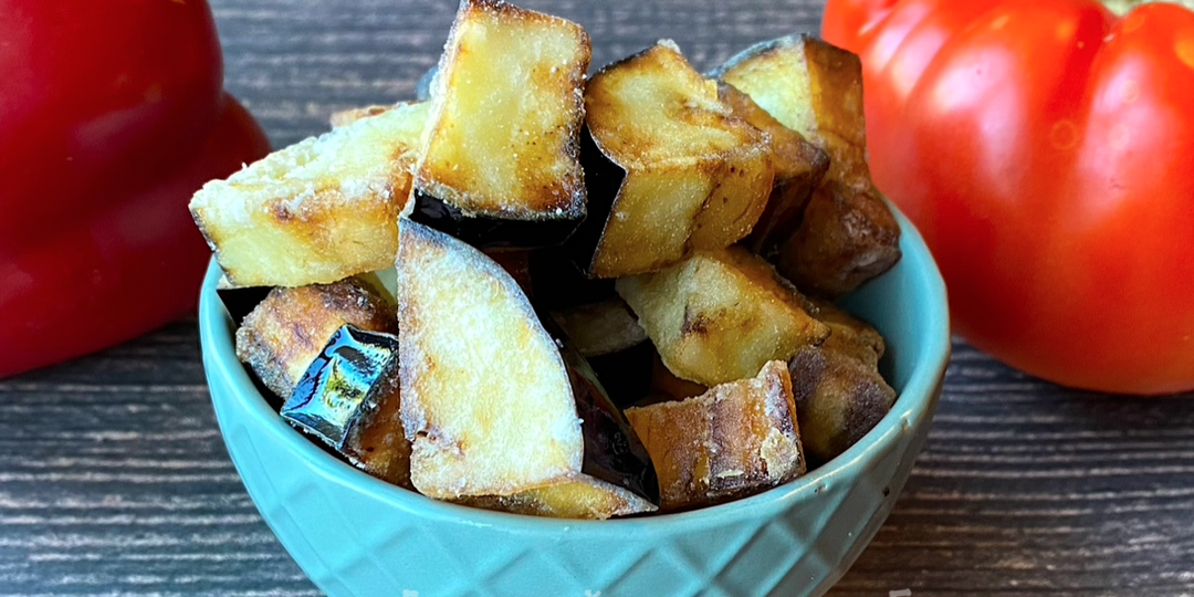 Хрустящие баклажаны: готовлю и подаю с любым соусом или добавляю в салаты