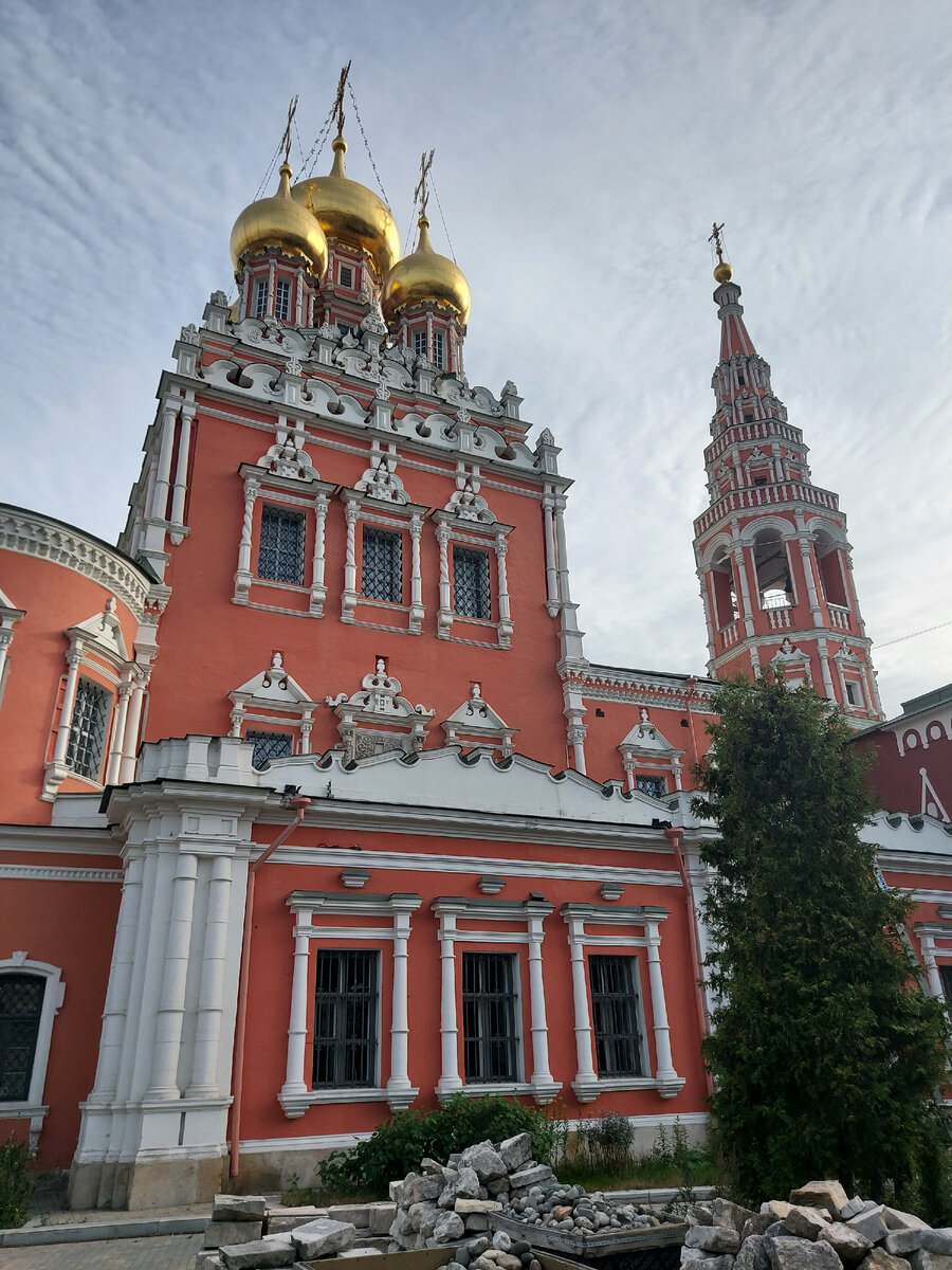 Церковь Воскресения Христова в Кадашах