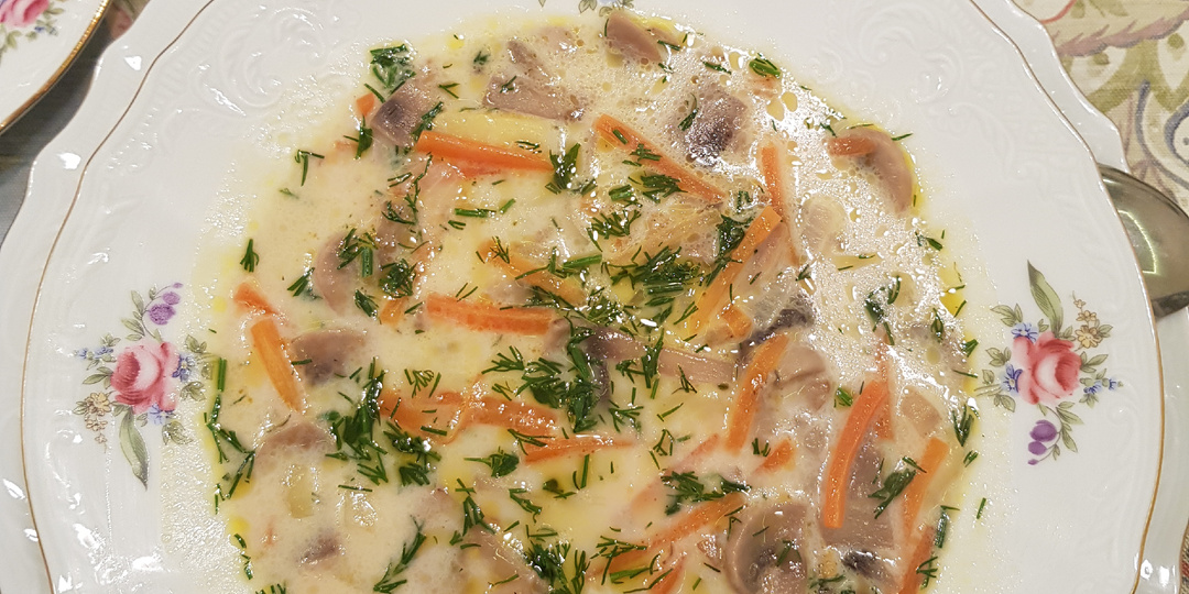 Грибной суп с сыром