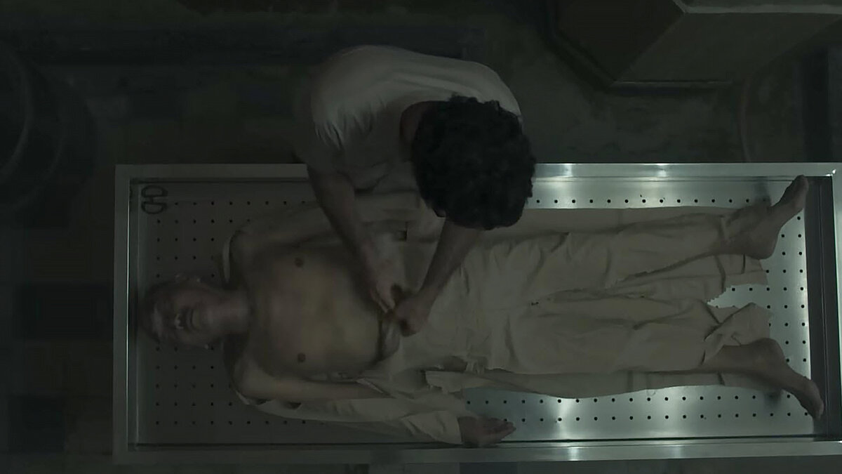 Кадр из фильма "Астрал. Ночь в могиле"