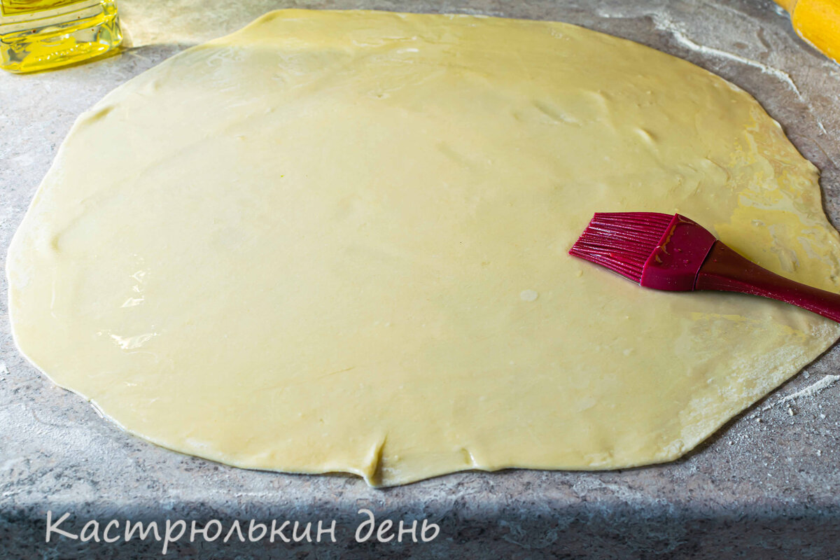 Лепешки слоеные с зеленым луком на сковороде. Только вода и мука, а в  результате вкусное блюдо | Кастрюлькин день | Дзен