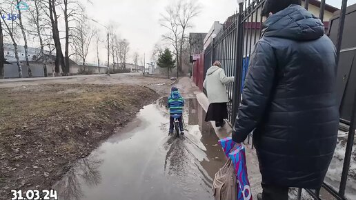 Городская суета в нашем ролике, гуляем туда сюда, снимаем то и это