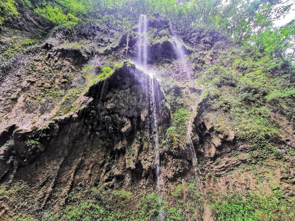 Водопад в гранд каньоне