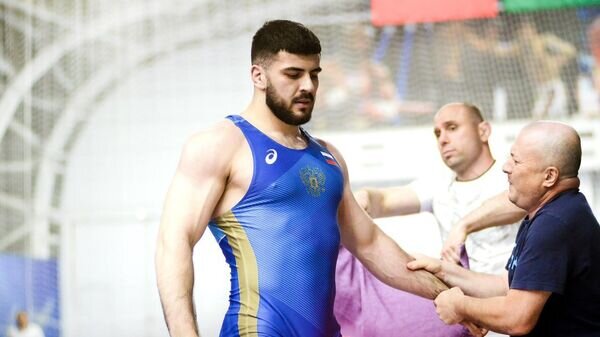 Ален Хубулов одолел грузина и стал чемпионом Европы по вольной борьбе ...