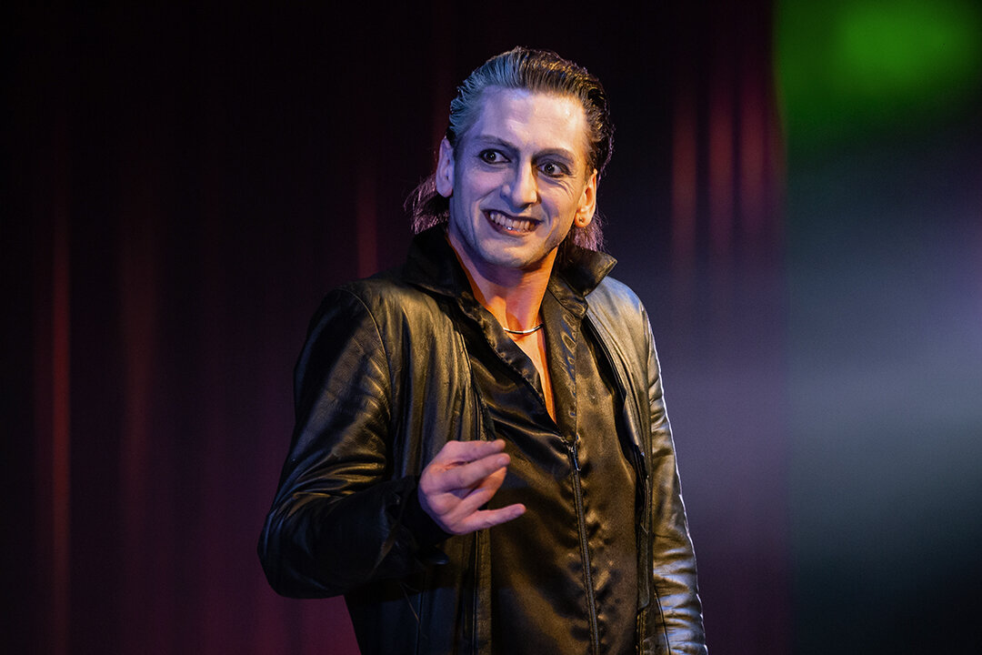 Черное (Лорд Генри). Фотограф - Д.Бочкарев