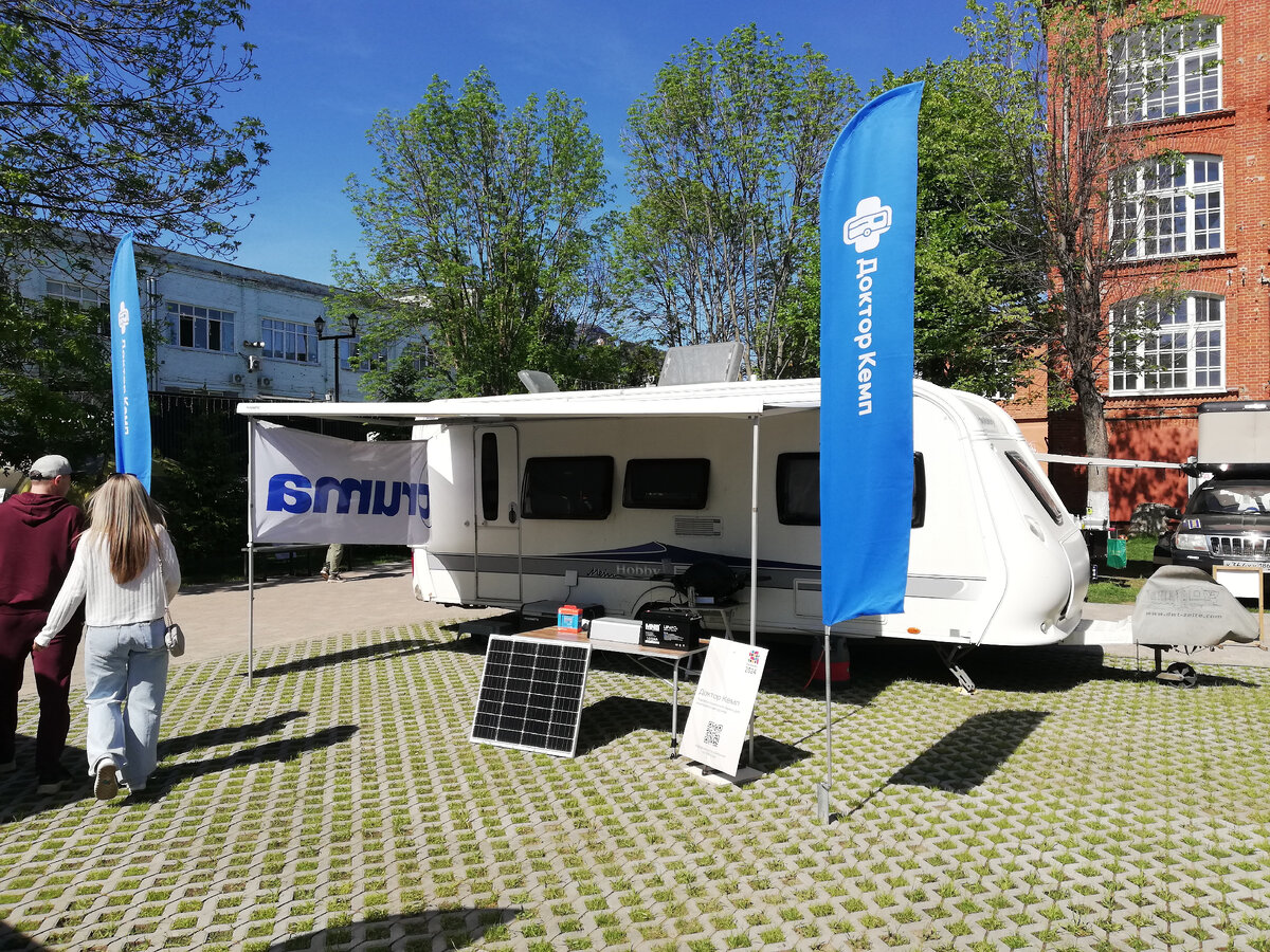 на территории арт-квартала Патефонка и окрестных улиц.