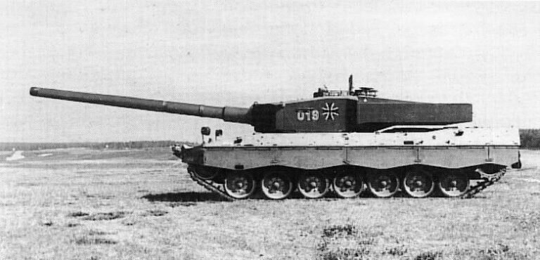  Опытный «Леопард 2» с пушкой калибром 140-мм. Источник: aw.my.com