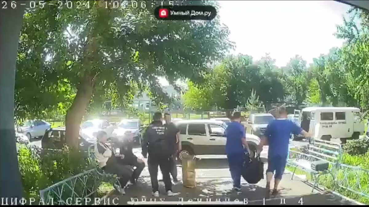    В Оренбурге в подъезде дома на ул. Юных Ленинцев обнаружили труп