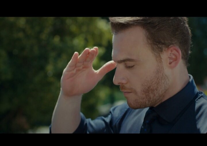 Кадры из сериала ПОСТУЧИСЬ В МОЮ ДВЕРЬ.Фото из открытых источников 