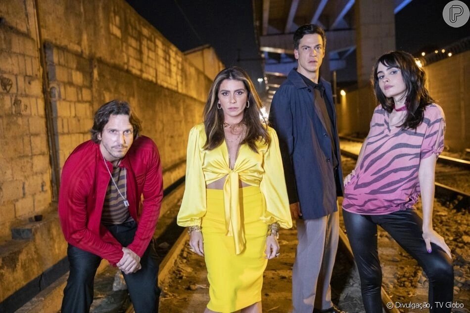 Сегодня хочу вам рассказать о классном комедийном сериале " Чем больше жизни, тем лучше". Это сериал, в котором есть место и смеху, и размышлениям о жизни, и конечно же слезам. Особенно в последних сериях. Как и во всех  сериалах Бразилии,  самое интересное начинается примерно с 80 серии, после я уже не могла остановиться....