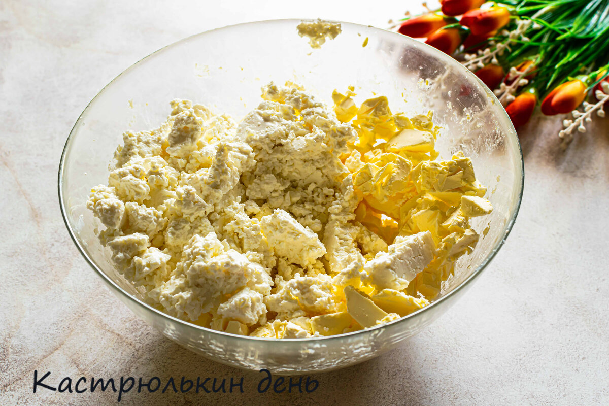 ЛИСТАЙТЕ ГАЛЕРЕЮ