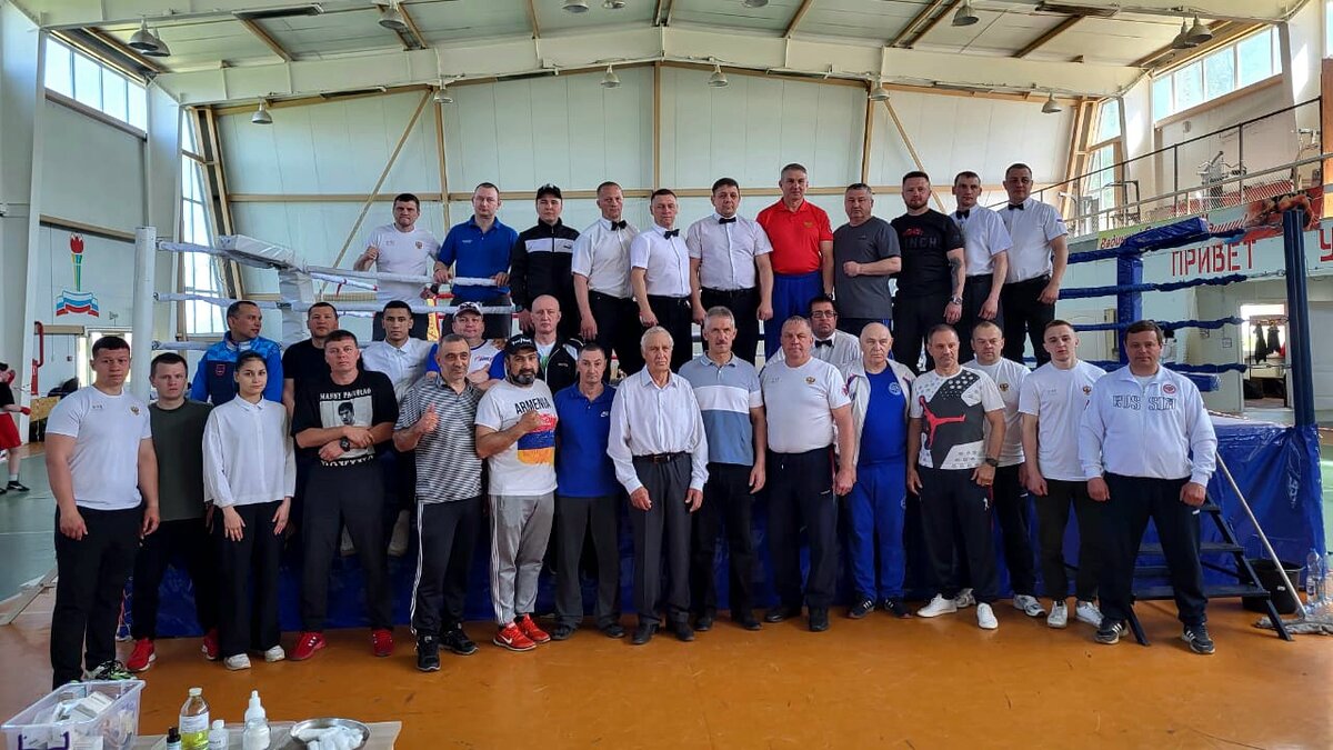 Тренеры и судьи IХ-го Всероссийского турнира по боксу в с. Вадинске Пензенской области