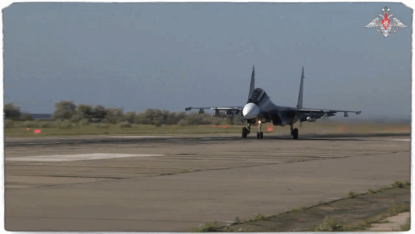 Источник: Минобороны России. Су-30СМ2 с ракетами Р-37М.