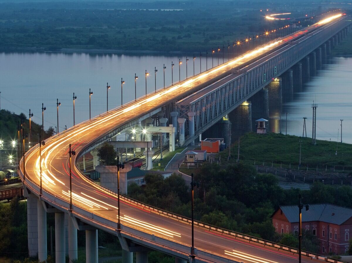    #Мост через реку Амур в Хабаровске на трассе Чита-Хабаровск.© РИА Новости . Виталий Белоусов