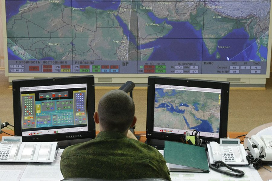 Краснодарский край. 26 апреля. Командный пункт системы предупреждения о ракетном нападении РЛС класса "Воронеж-ДМ" в Армавире. - Фото: ИТАР-ТАСС