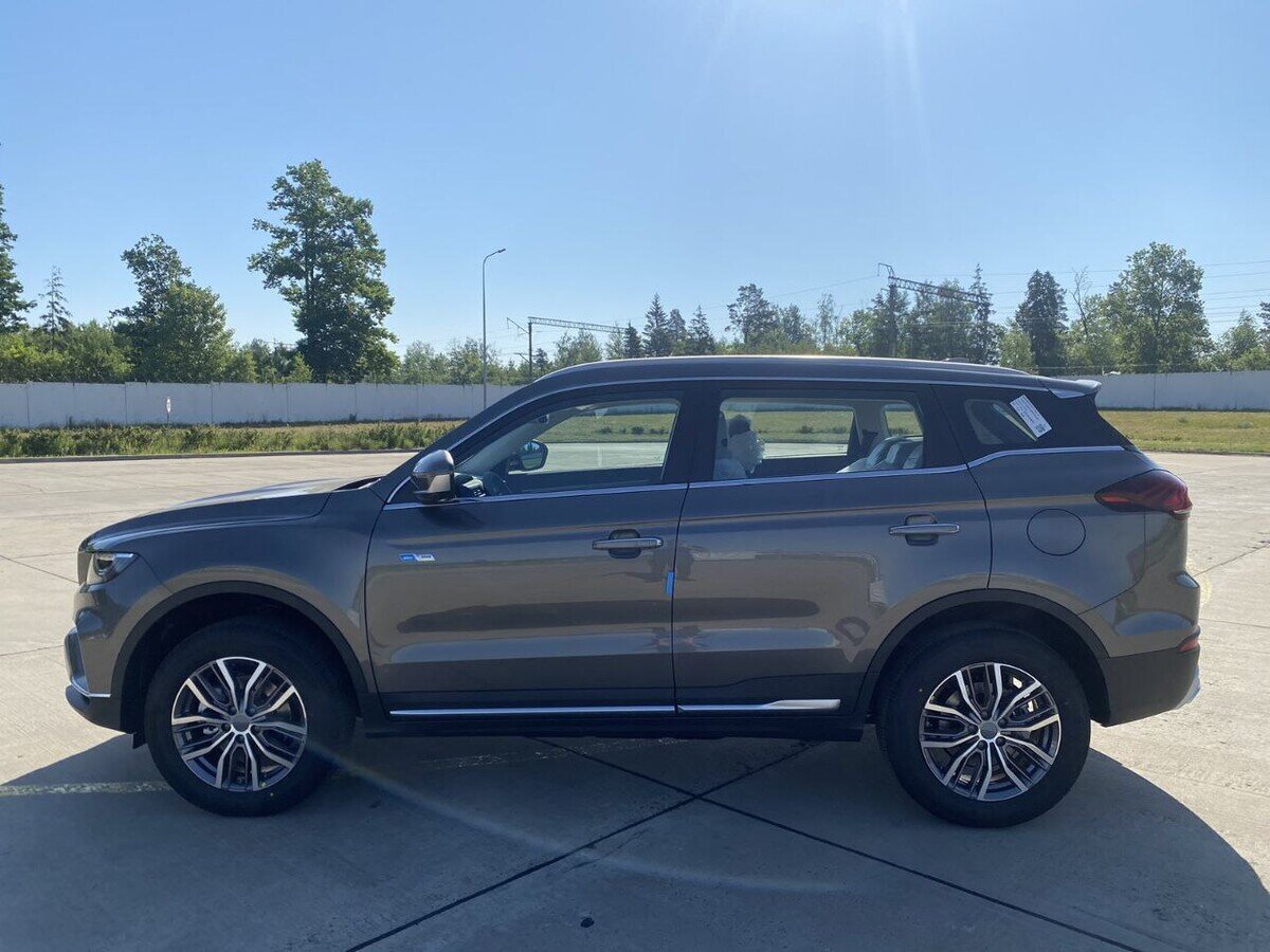 Кроссоверы белджи. Белджи х70 или атлас про. Джили кроссовер 2017. Белджи атлас. Белджи х70 или атлас про.