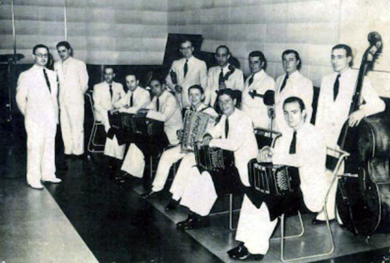 Эдгардо Донато со своим оркестром