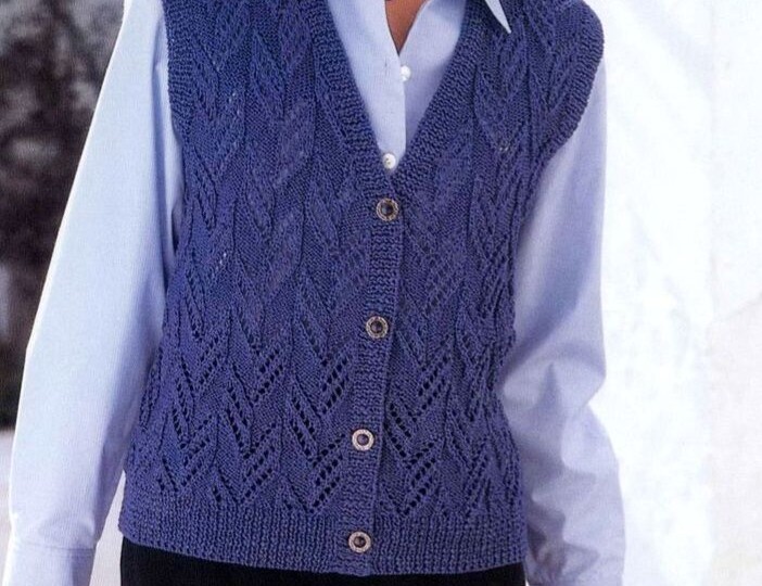 Немного жилетов, один джемпер.... В целом получилась хорошая подборка для вязания.