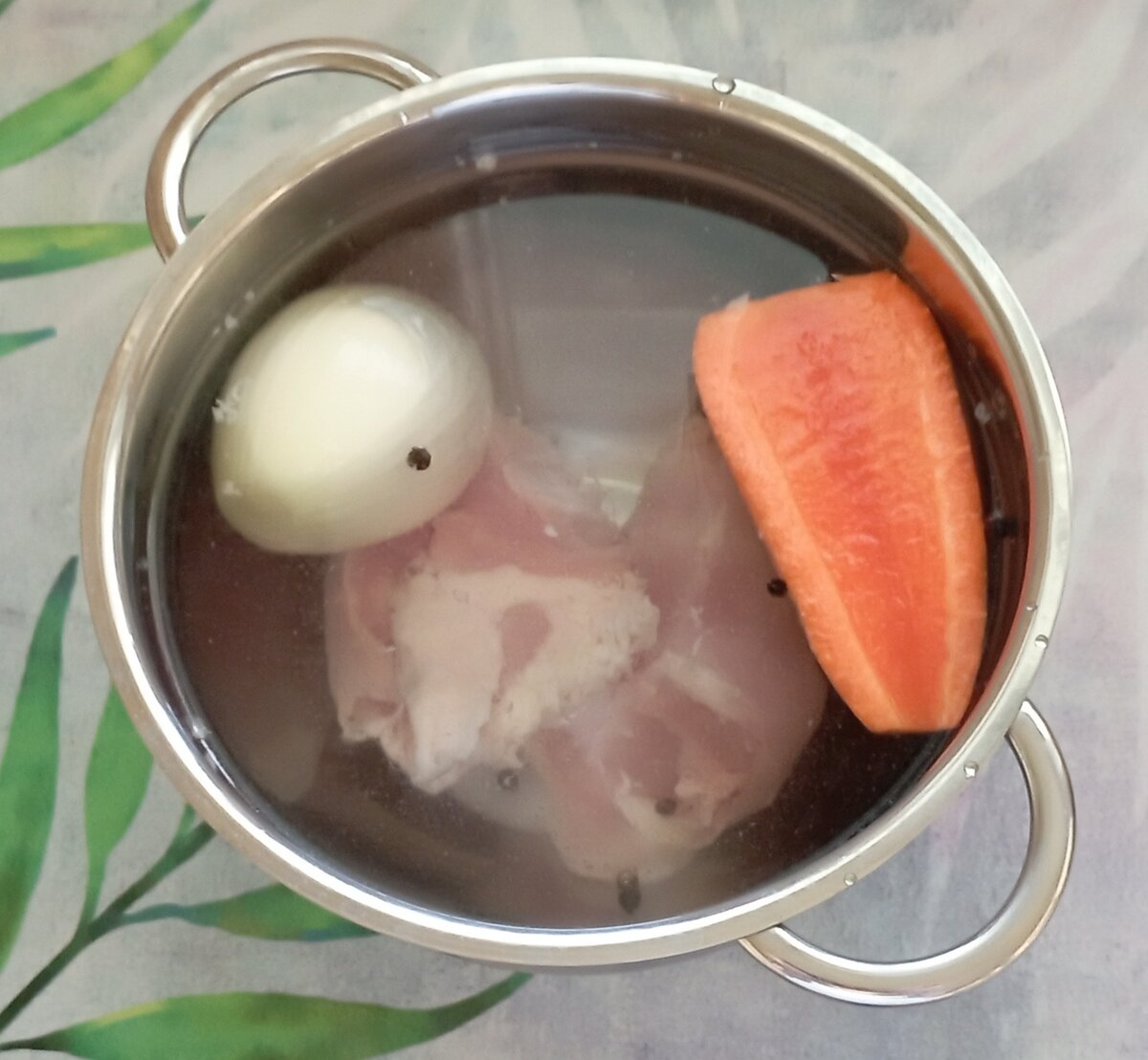 Будущий бульон.