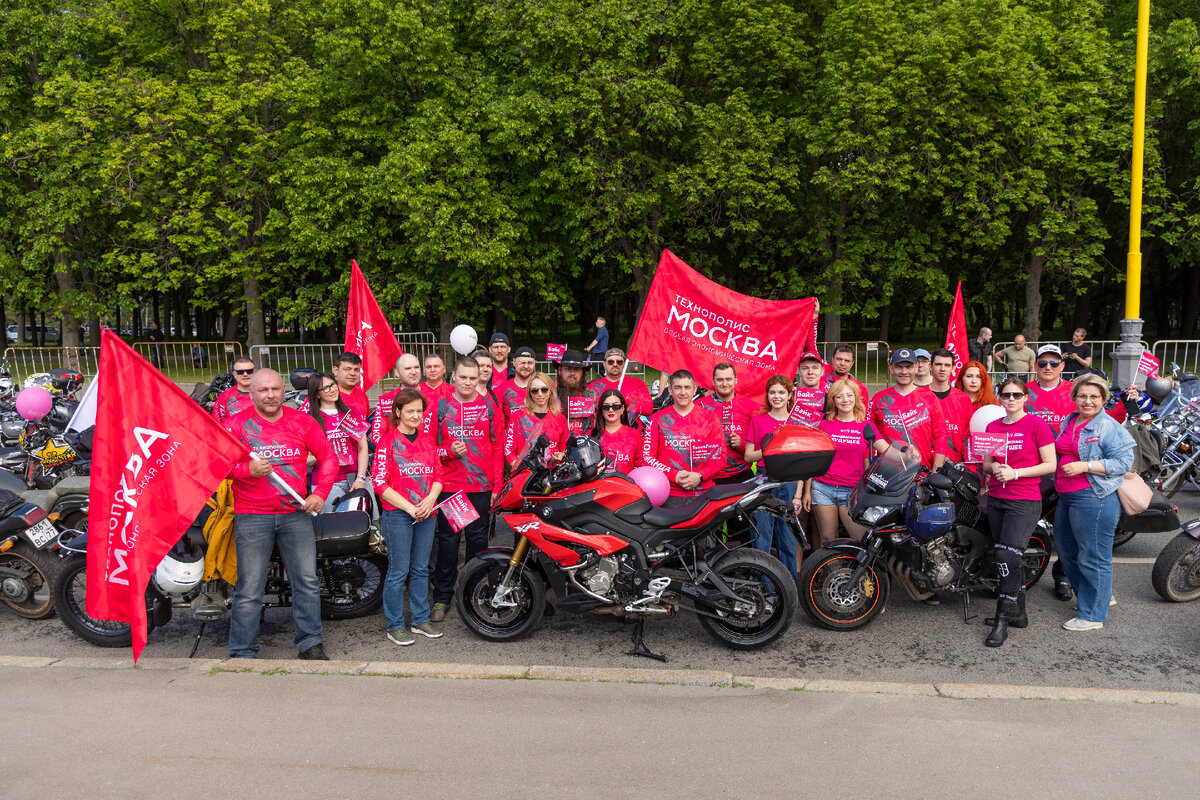 ТехноКоманда перед стартом мотофеста 