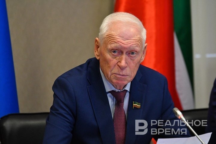 — 2023 год в целом для республики был неплохой, — заметил председатель Комитета по бюджету, налогам и финансам Леонид Якунин в начале заседания. Максим Платонов / realnoevremya.ru